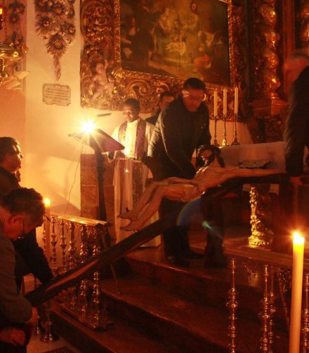 Via Crucis del Cristo del Perdón en el Santuario de Aras